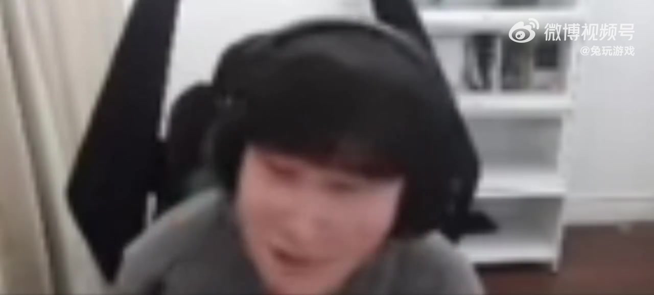 金年会体育别太爱！白色月牙：哥哥有实力跟T1和HLE打的 哥哥包是世界一流的AD