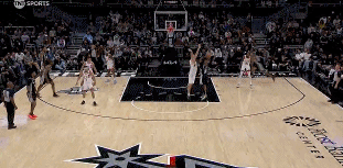 金年会歪打正着！保罗中投不中变助攻 索汉起飞空接双手背扣