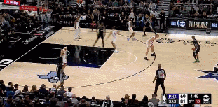 金年会歪打正着！保罗中投不中变助攻 索汉起飞空接双手背扣