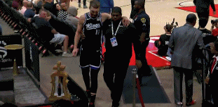 金年会国王主帅:小萨伤退后许多球员承担起了责任 做好了他们该做的事