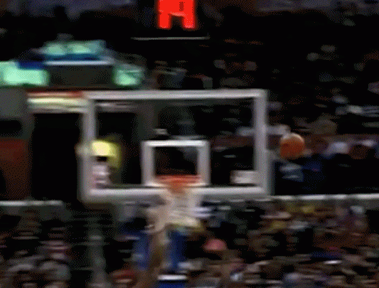 jinnianhui金年会空接之城代表作😤12年前今天:小乔丹接保罗妙传 死亡隔扣奈特