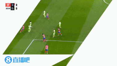 金年会体育错失良机！奥尔莫直塞，亚马尔近距离射门中柱