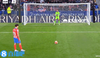 金年会🤔阿尔瓦雷斯点射破门后,西蒙尼做“两次触球”手势嘲讽争议判罚