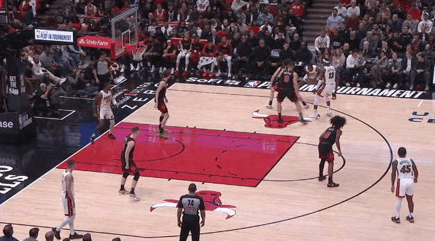 jinnianhui金年会独行侠与热：总决赛经验打附加赛，终究不一样